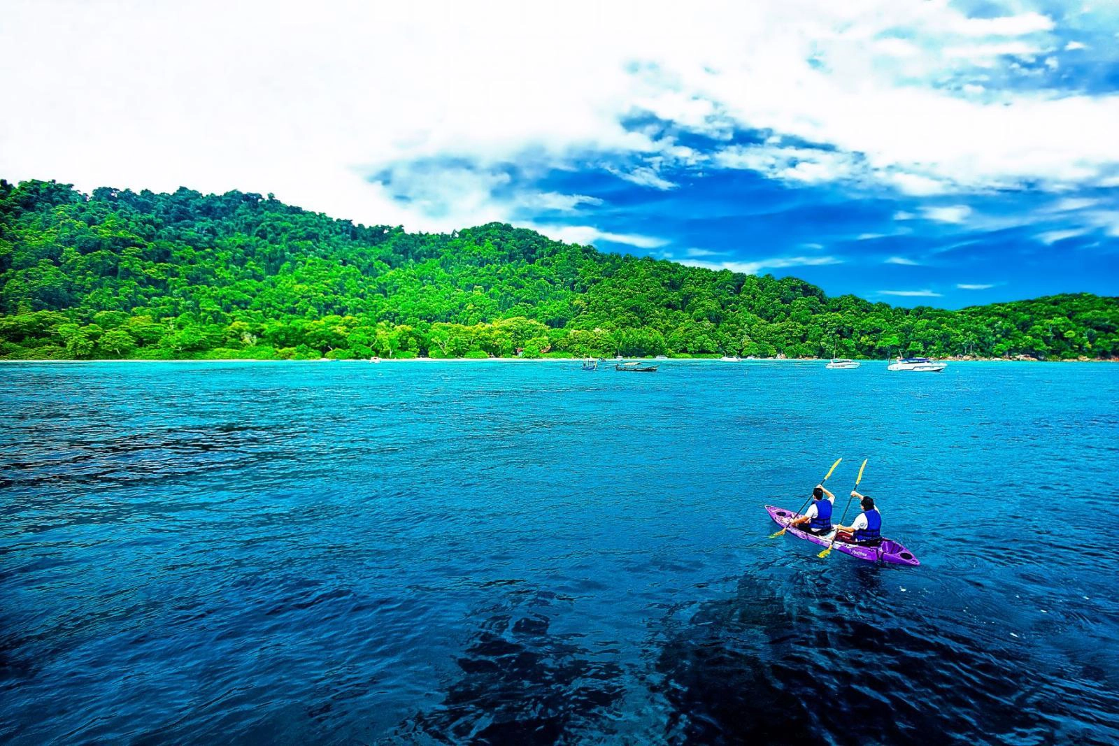 หมู่เกาะสิมิลัน” สามารถเดินทางง่ายๆ | ไกล้รีสอร์ท ห้องพัก โรงแรม